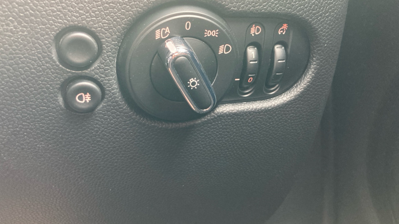 MINI Cooper 1.5 C Classic 5dr Auto Petrol Hatchback